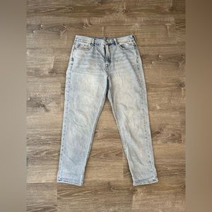 American Eagle Mom Jeans